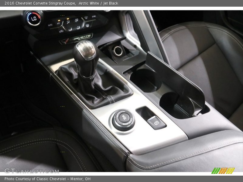 Controls of 2016 Corvette Stingray Coupe