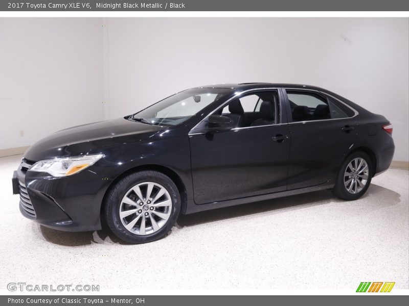 Midnight Black Metallic / Black 2017 Toyota Camry XLE V6