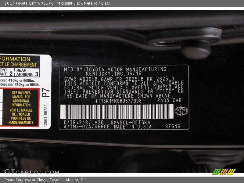 Midnight Black Metallic / Black 2017 Toyota Camry XLE V6