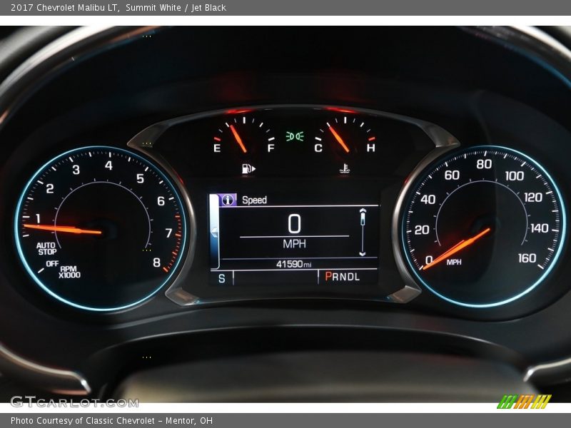 Summit White / Jet Black 2017 Chevrolet Malibu LT