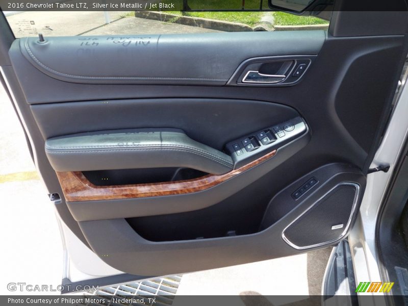 Door Panel of 2016 Tahoe LTZ