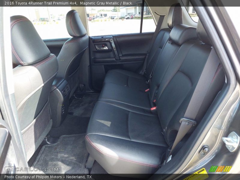 Magnetic Gray Metallic / Black 2016 Toyota 4Runner Trail Premium 4x4