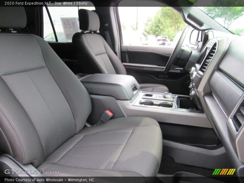 Star White / Ebony 2020 Ford Expedition XLT