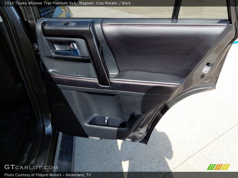Magnetic Gray Metallic / Black 2016 Toyota 4Runner Trail Premium 4x4