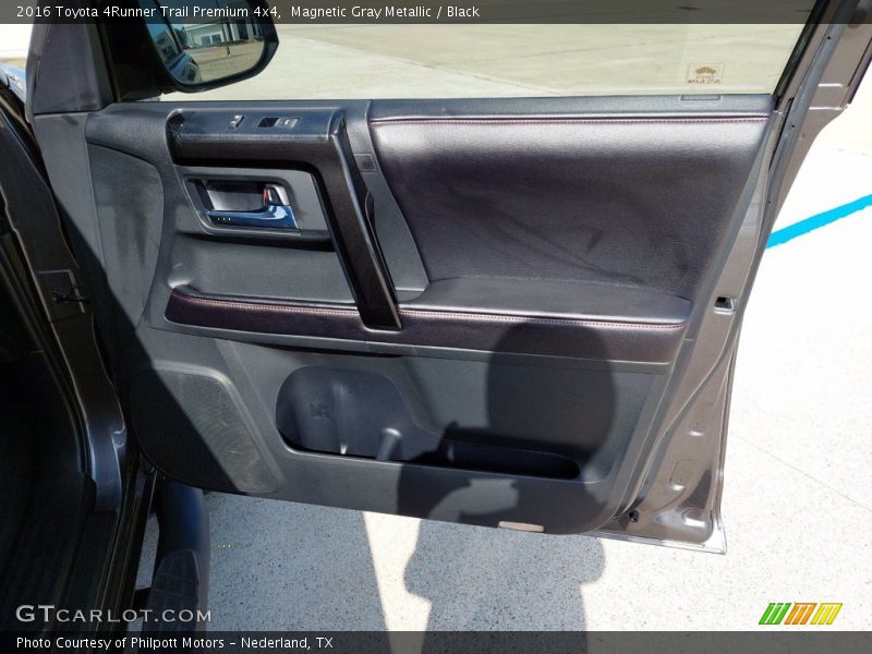 Magnetic Gray Metallic / Black 2016 Toyota 4Runner Trail Premium 4x4