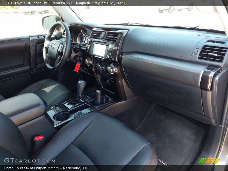 Magnetic Gray Metallic / Black 2016 Toyota 4Runner Trail Premium 4x4