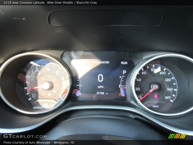 Billet Silver Metallic / Black/Ski Gray 2018 Jeep Compass Latitude