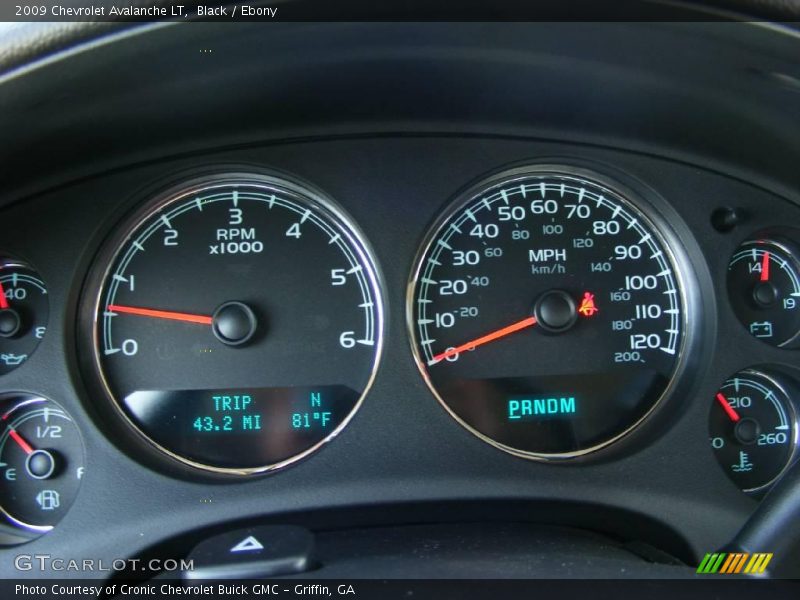 Black / Ebony 2009 Chevrolet Avalanche LT