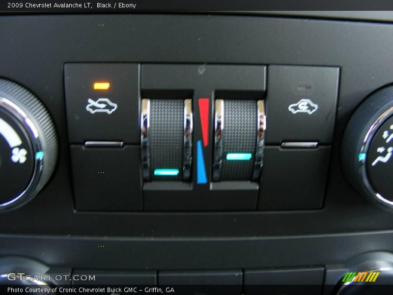 Black / Ebony 2009 Chevrolet Avalanche LT