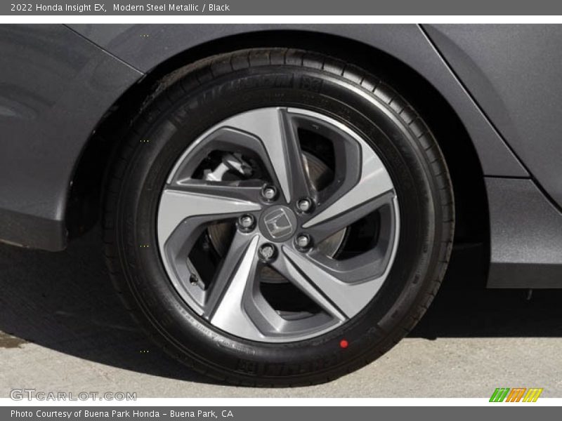 Modern Steel Metallic / Black 2022 Honda Insight EX