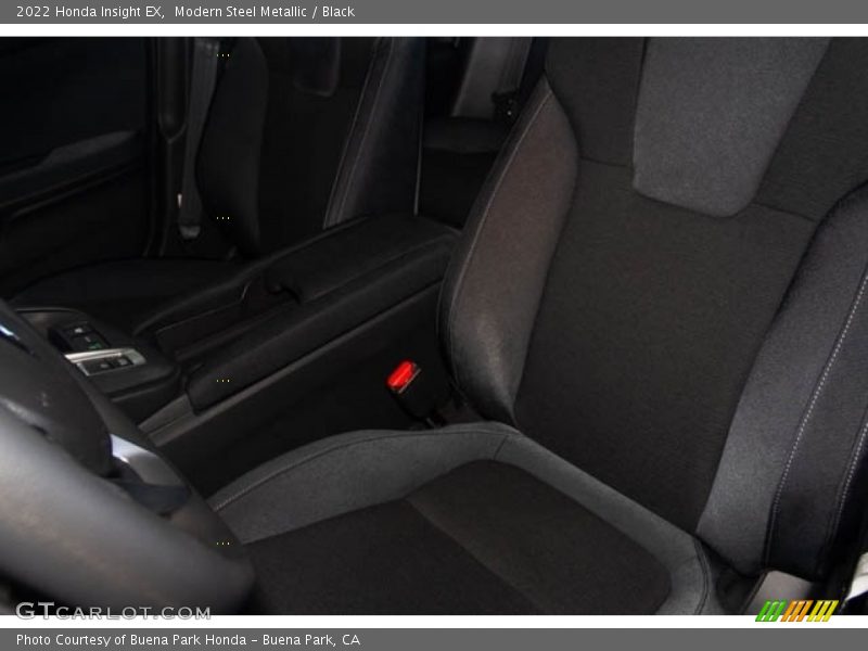 Modern Steel Metallic / Black 2022 Honda Insight EX
