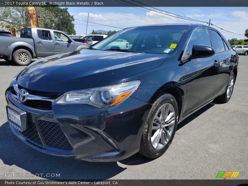 Midnight Black Metallic / Black 2017 Toyota Camry SE