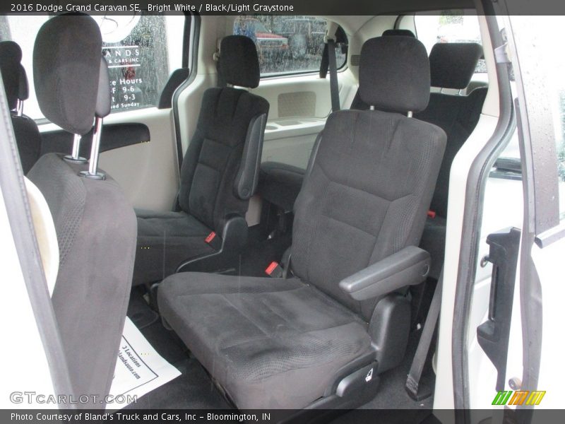 Bright White / Black/Light Graystone 2016 Dodge Grand Caravan SE