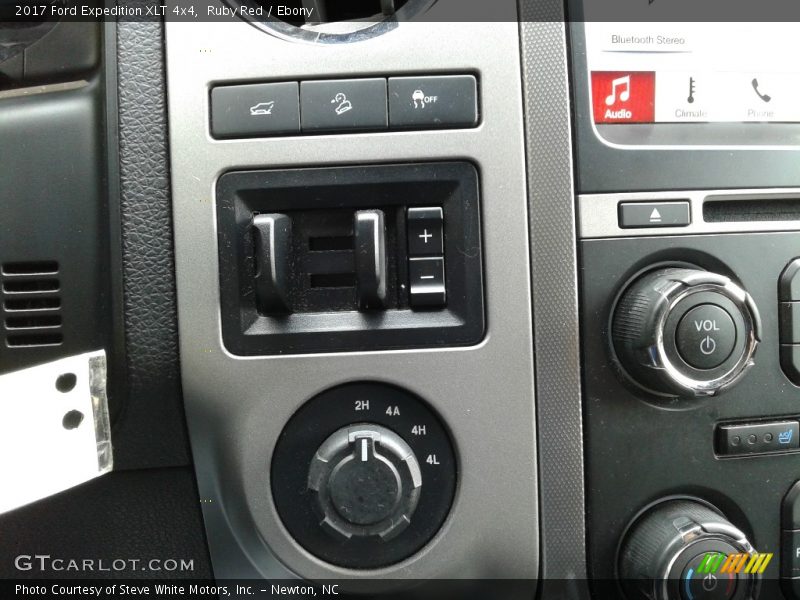 Ruby Red / Ebony 2017 Ford Expedition XLT 4x4