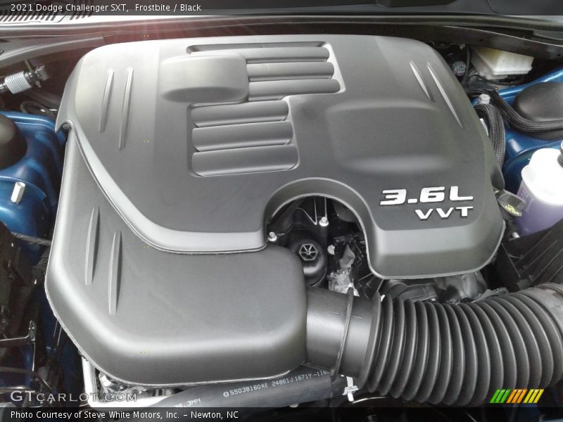 Frostbite / Black 2021 Dodge Challenger SXT
