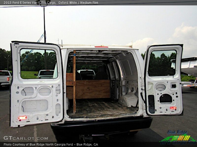 Oxford White / Medium Flint 2013 Ford E Series Van E250 Cargo