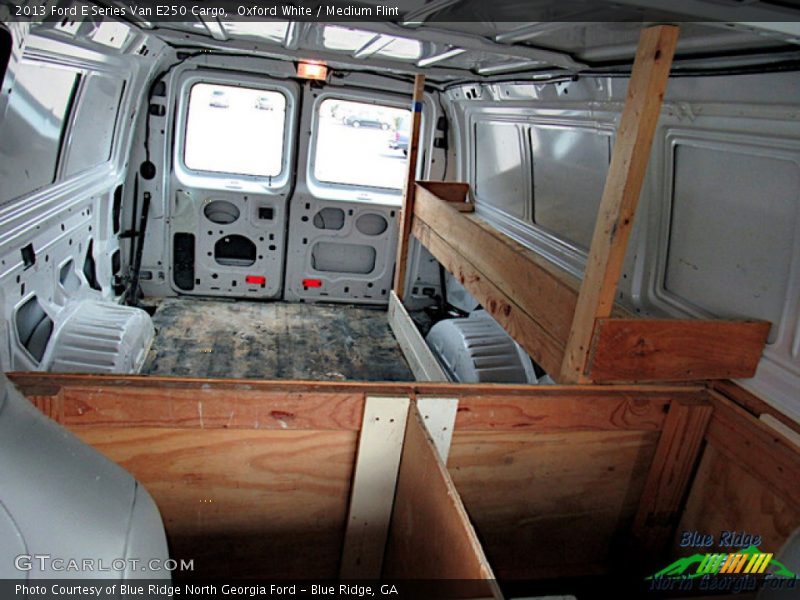 Oxford White / Medium Flint 2013 Ford E Series Van E250 Cargo