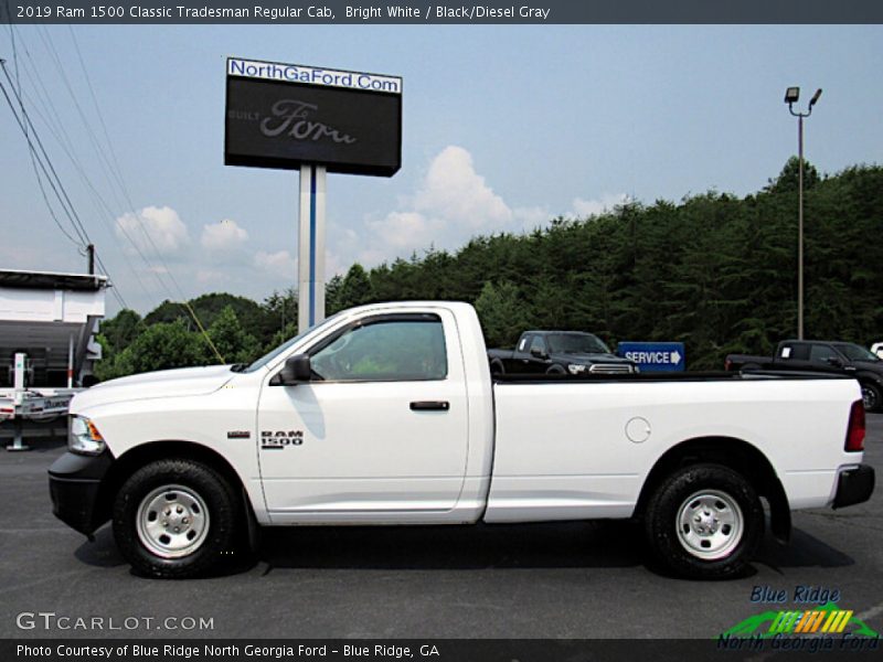 Bright White / Black/Diesel Gray 2019 Ram 1500 Classic Tradesman Regular Cab