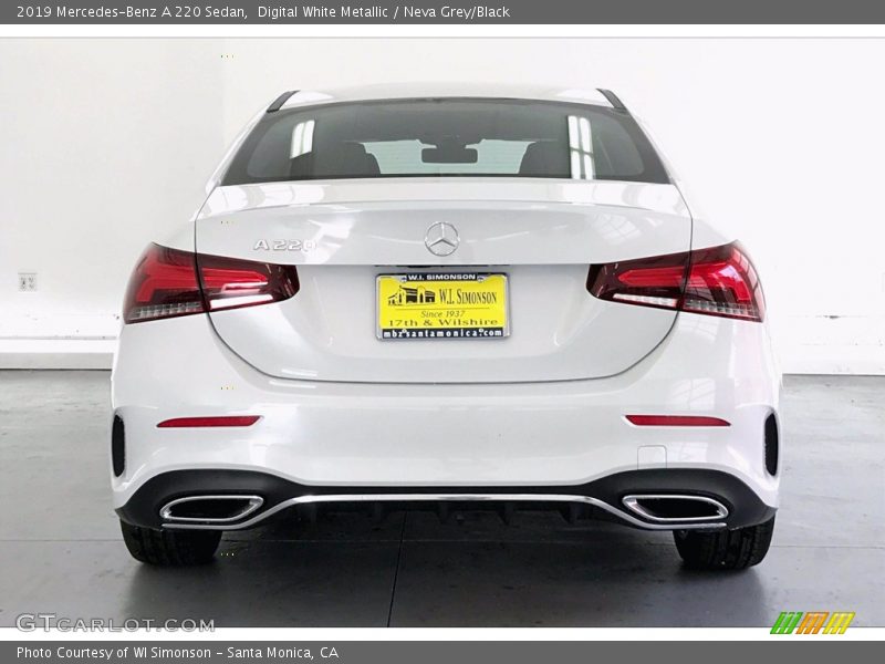 Digital White Metallic / Neva Grey/Black 2019 Mercedes-Benz A 220 Sedan