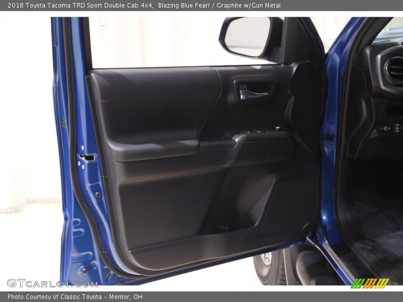 Blazing Blue Pearl / Graphite w/Gun Metal 2018 Toyota Tacoma TRD Sport Double Cab 4x4