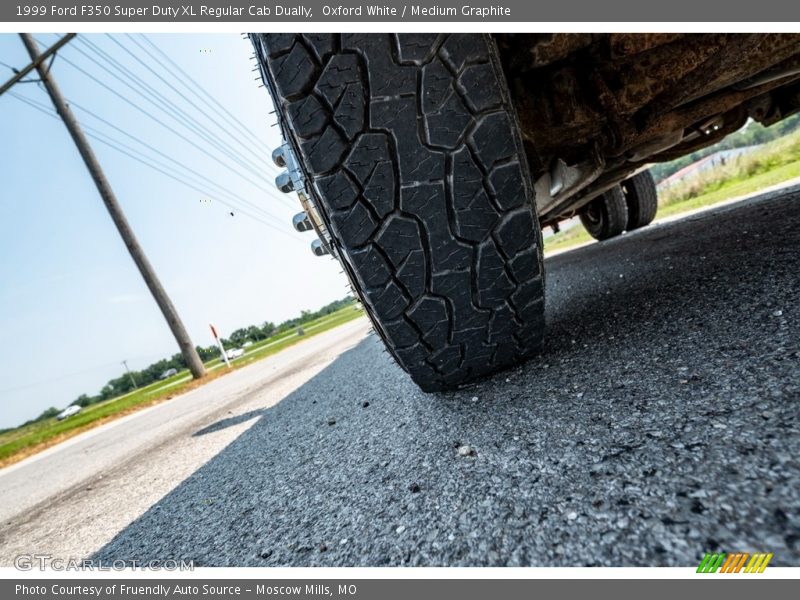 Oxford White / Medium Graphite 1999 Ford F350 Super Duty XL Regular Cab Dually