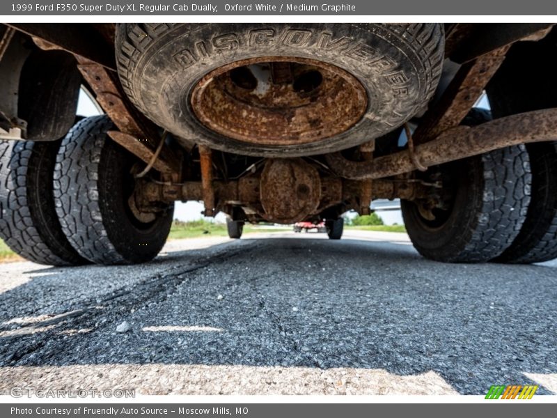 Oxford White / Medium Graphite 1999 Ford F350 Super Duty XL Regular Cab Dually