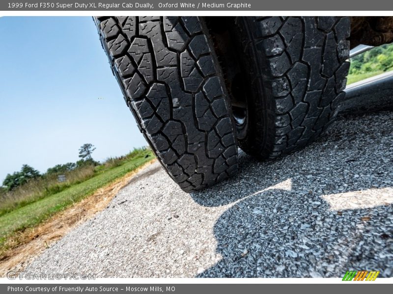 Oxford White / Medium Graphite 1999 Ford F350 Super Duty XL Regular Cab Dually