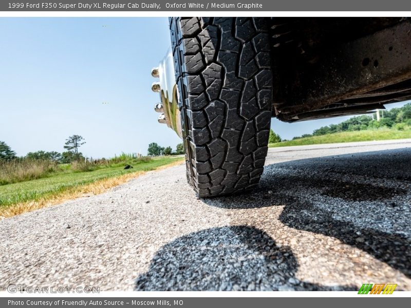 Oxford White / Medium Graphite 1999 Ford F350 Super Duty XL Regular Cab Dually