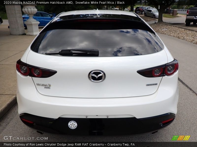 Snowflake White Pearl Mica / Black 2020 Mazda MAZDA3 Premium Hatchback AWD