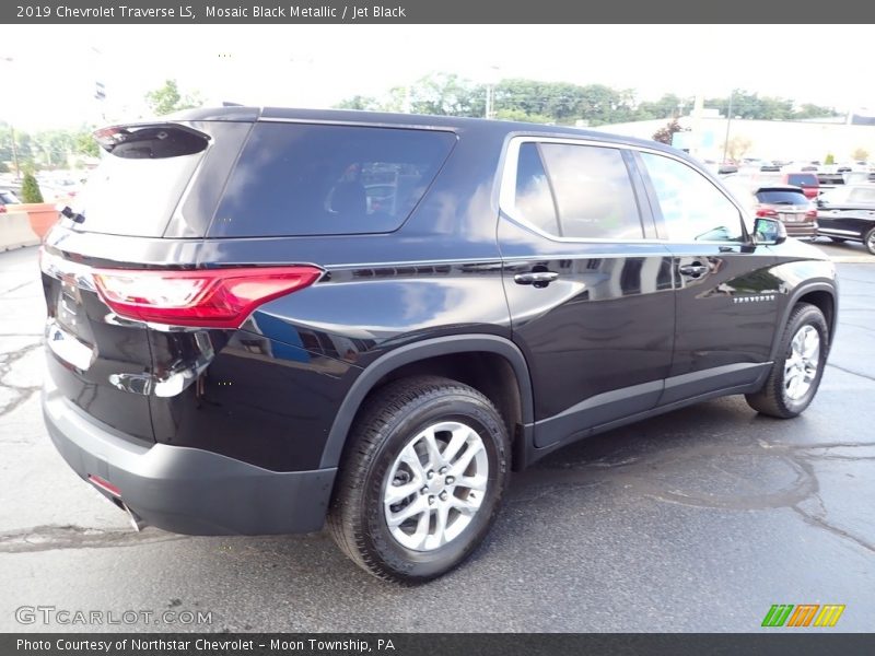 Mosaic Black Metallic / Jet Black 2019 Chevrolet Traverse LS