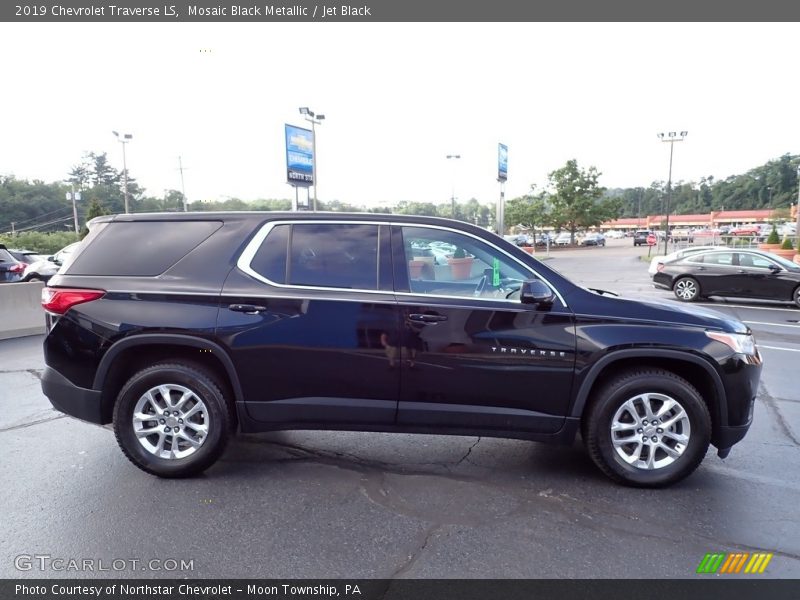 Mosaic Black Metallic / Jet Black 2019 Chevrolet Traverse LS