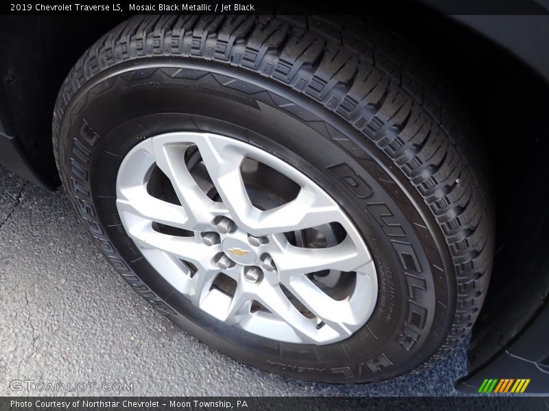 Mosaic Black Metallic / Jet Black 2019 Chevrolet Traverse LS