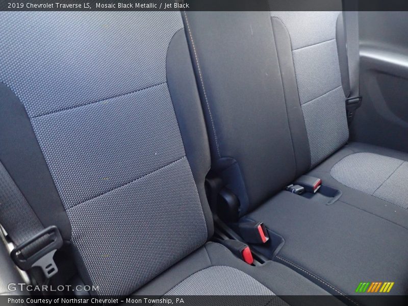 Mosaic Black Metallic / Jet Black 2019 Chevrolet Traverse LS