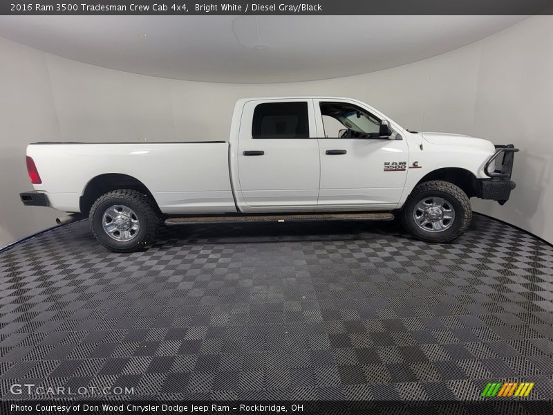 Bright White / Diesel Gray/Black 2016 Ram 3500 Tradesman Crew Cab 4x4