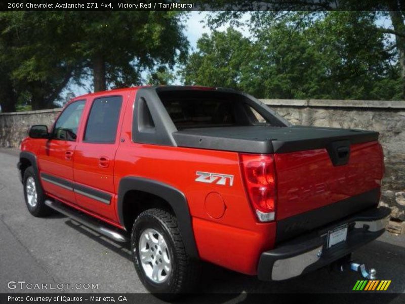 Victory Red / Tan/Neutral 2006 Chevrolet Avalanche Z71 4x4