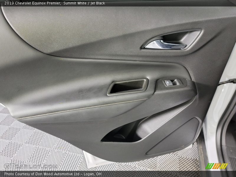 Summit White / Jet Black 2019 Chevrolet Equinox Premier