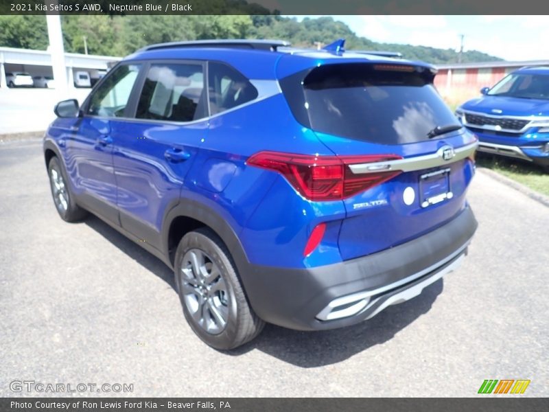 Neptune Blue / Black 2021 Kia Seltos S AWD
