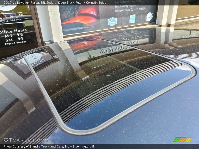Deep Black Pearl / Cornsilk Beige 2017 Volkswagen Passat SEL Sedan