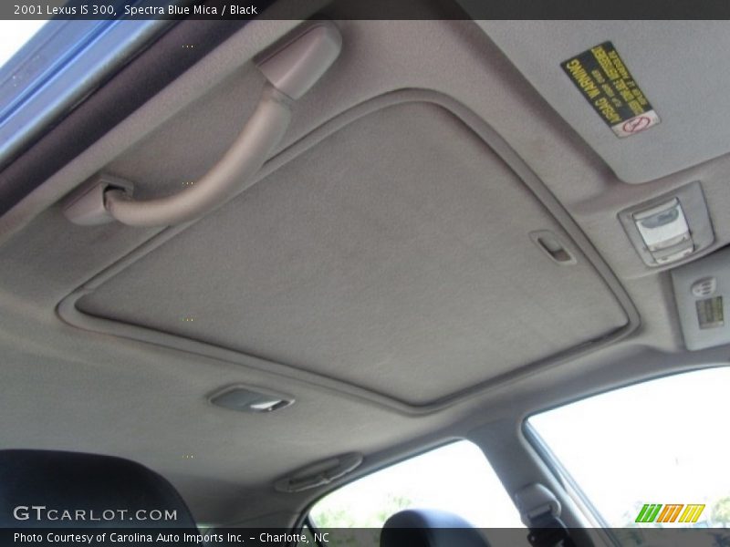 Spectra Blue Mica / Black 2001 Lexus IS 300