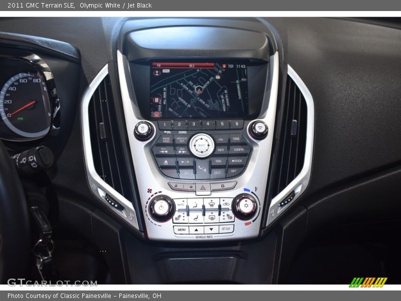 Olympic White / Jet Black 2011 GMC Terrain SLE