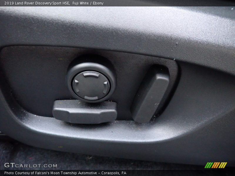 Fuji White / Ebony 2019 Land Rover Discovery Sport HSE