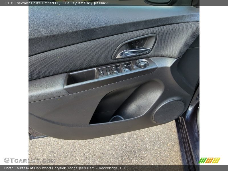Blue Ray Metallic / Jet Black 2016 Chevrolet Cruze Limited LT