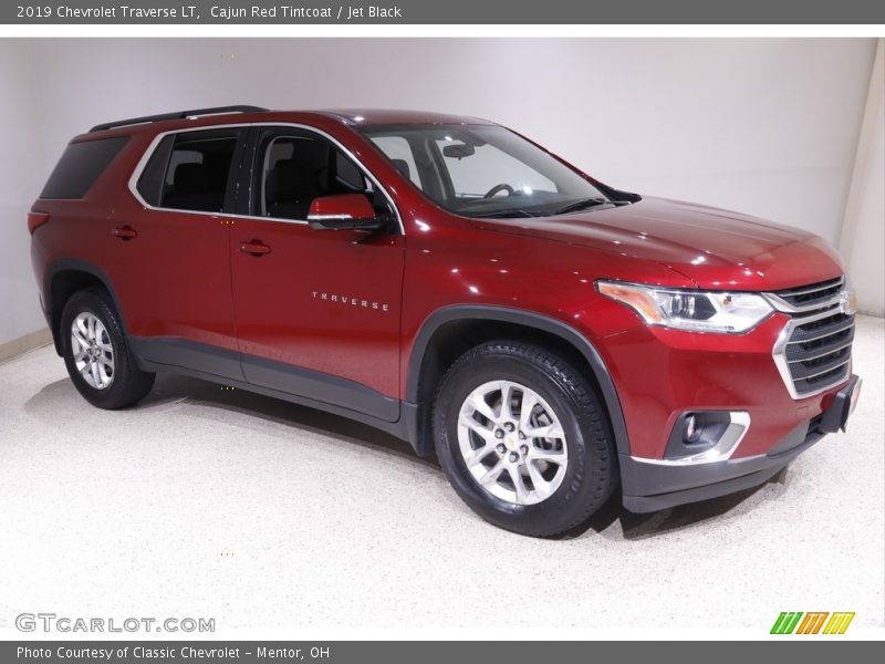 Cajun Red Tintcoat / Jet Black 2019 Chevrolet Traverse LT