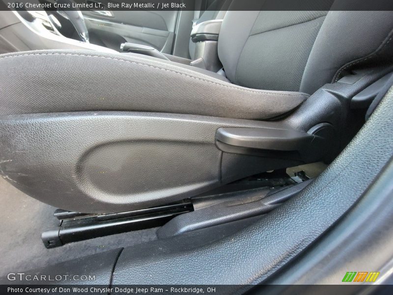 Blue Ray Metallic / Jet Black 2016 Chevrolet Cruze Limited LT
