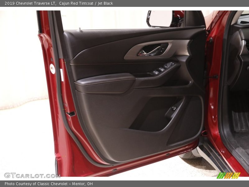 Cajun Red Tintcoat / Jet Black 2019 Chevrolet Traverse LT