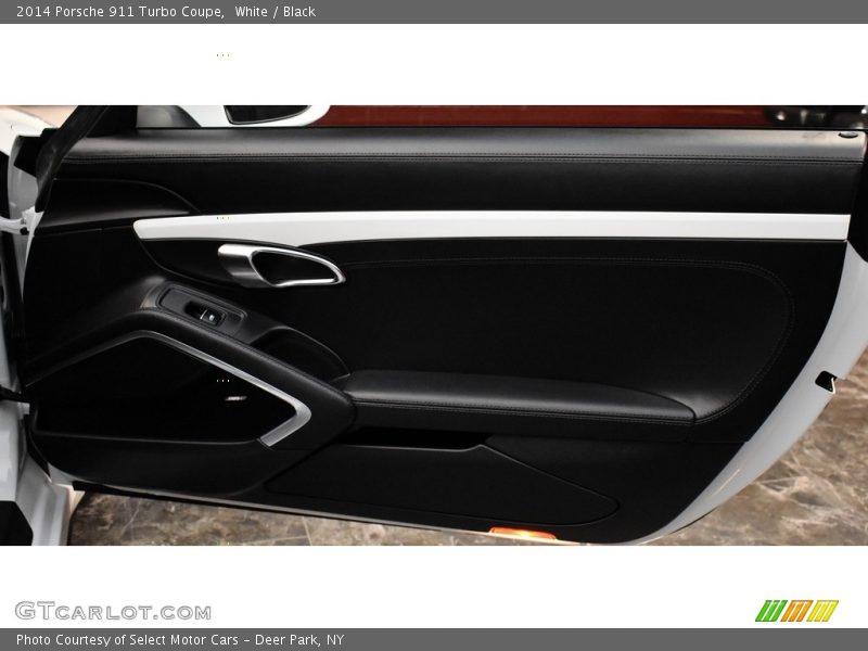 Door Panel of 2014 911 Turbo Coupe
