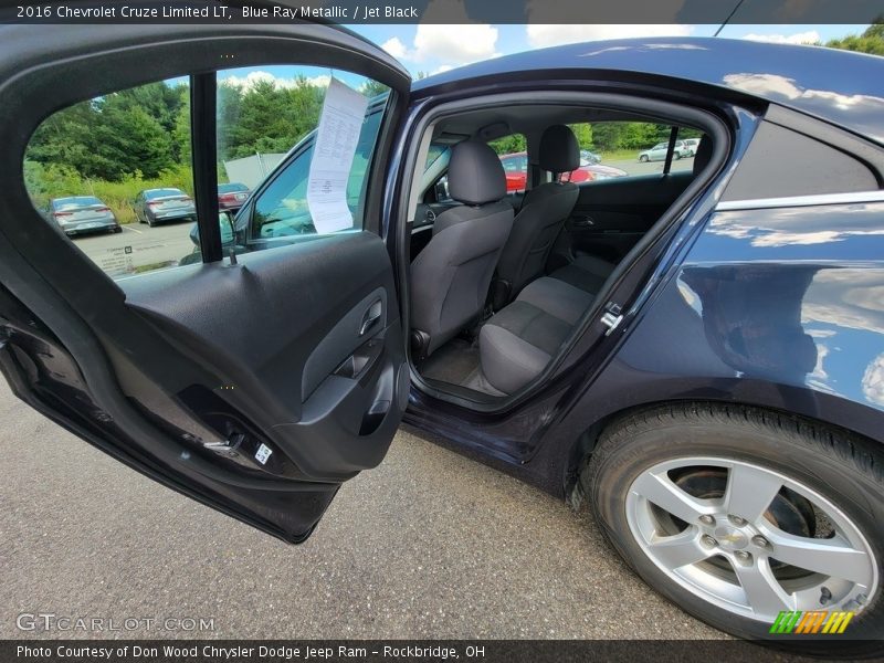 Blue Ray Metallic / Jet Black 2016 Chevrolet Cruze Limited LT