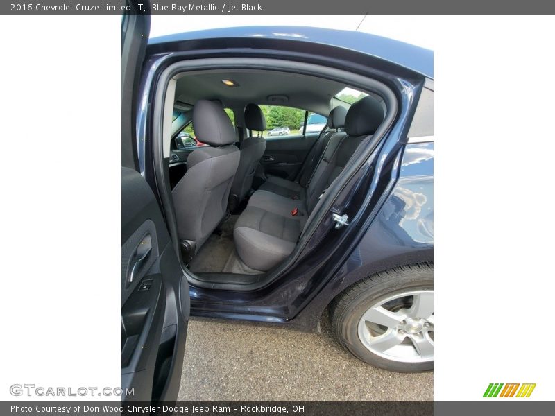 Blue Ray Metallic / Jet Black 2016 Chevrolet Cruze Limited LT