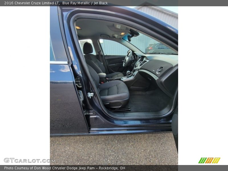 Blue Ray Metallic / Jet Black 2016 Chevrolet Cruze Limited LT