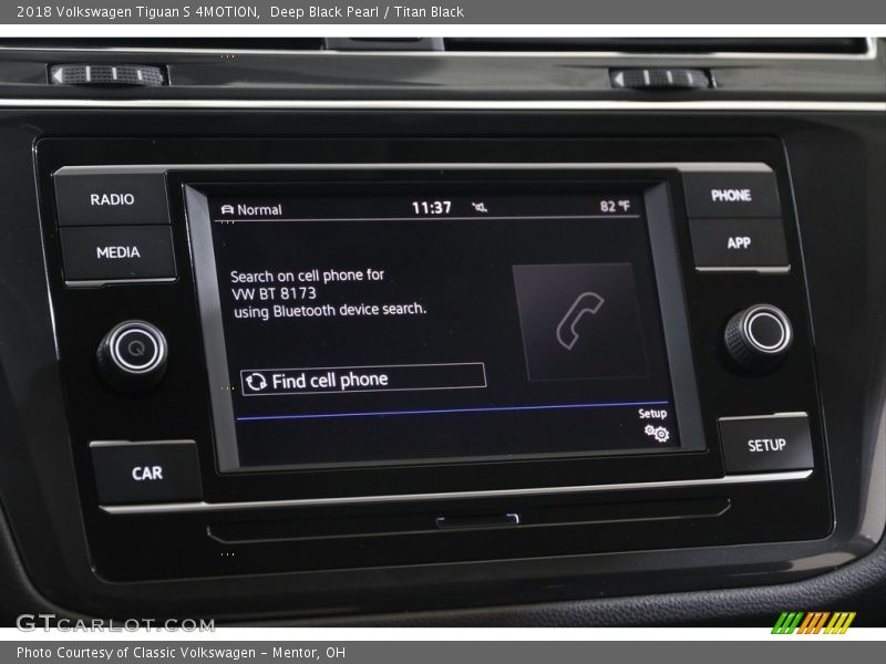 Deep Black Pearl / Titan Black 2018 Volkswagen Tiguan S 4MOTION